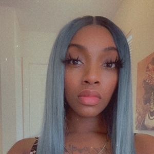 Meet your Posher, Cheyneitha